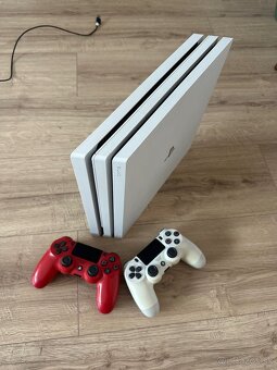 Sony Playstation PS4 Pro 1TB - 2