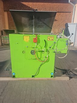 Rozmetacia píla mebor VR800 - 2