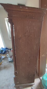 Predám starožitnú skriňu - 2