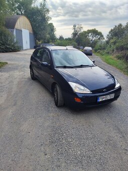 Ford FOCUS 1.8i benzín, výbava Ghia - 2
