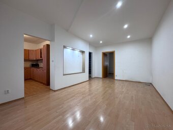 Na predaj 3 izbový byt v Gbeloch - 2