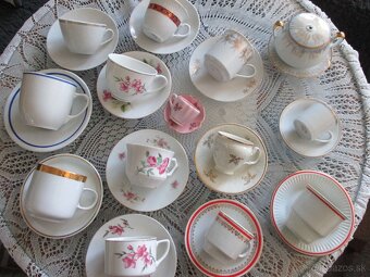 hrnčeky, tanierky, taniere - 2