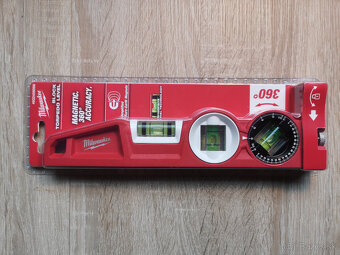 Milwaukee stupňová vodováha 360 Torpedo - 2