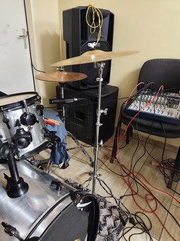 Predám alebo vymením za elektrické - 2