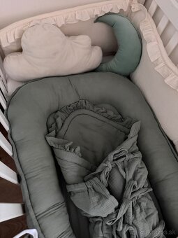 Hniezdo a zavinovacka - 2