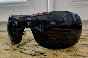 Predam slnecne okuliare PRADA - 2