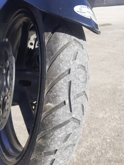 Suzuki V-strom 650 - 2