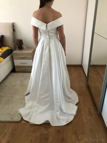 Nádherné saténové svadobné šaty - 2