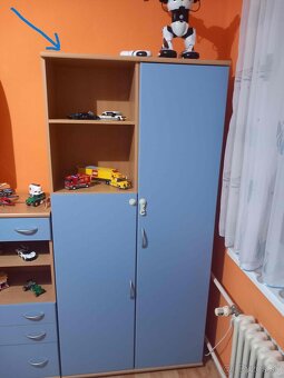Predám skrine a poličky - 2