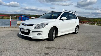 Hyundai i30 cw 1.6 crdi 85kw VGT - 2