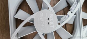 Ventilátory NZXT 120mm biele - 2
