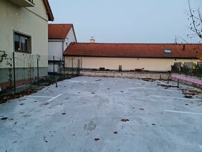 Prenajom parkovacieho miesta - BA Rača Baronka - 2