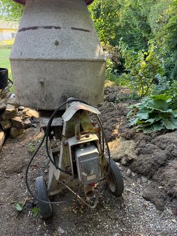 Miesacka na beton - 2