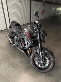 Suzuki GSX S750 - 2