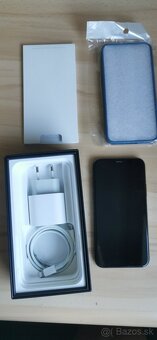 Predám komplet funkcný Apple iPhone 11 Pro 64GB - 2