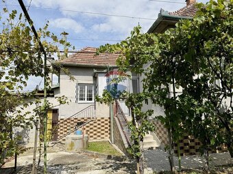 Rodinný dom na predaj v slepej ulici Pusté Sady, pozemok 142 - 2