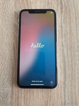 iPhone XR 64GB - 2