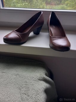 Dámska obuv / lodičky, zachovalé. - 2