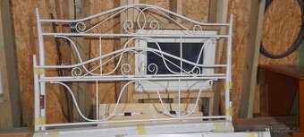 Kovová posteľ biela 160x200cm - 2