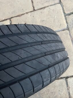 MICHELIN e-Primacy 195/60 R18 96H – TOP stav - 2