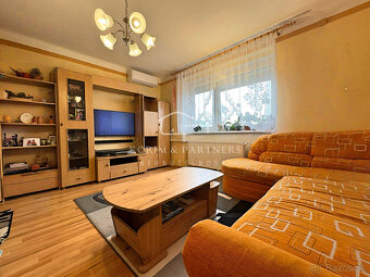 Tehlový 2 izbový čiastočne zrekonštruovaný byt, Komárno - 2