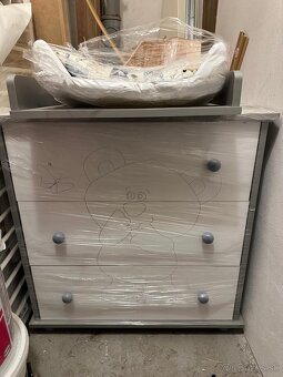 Prebaľovací pult so skrinkou - 2