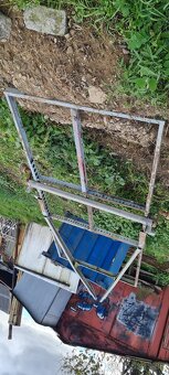 Predam ram konstrukciu na vozik - 2