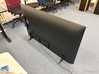Televízor 65" Samsung UE65DU7172 - 2