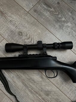 Airsoftová puška na guličky - 2