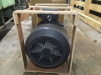 Nový trojfázový 2.2kw elektromotor - 2