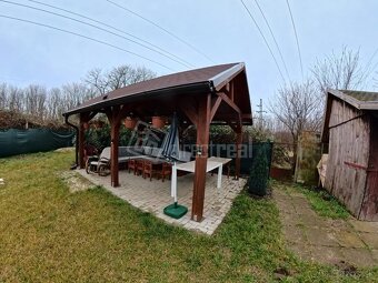 Predaj - záhrada - Slnečná záhrada so sukromím… - 2