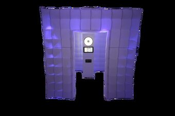 PREDÁM FOTOBÚDKU S OBROVSKÝM MNOŽSTVOM PRÍSLUŠENSTVA  - 2