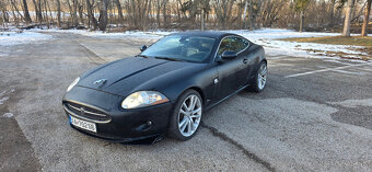 Jaguár XK 4.2 V8 - 2