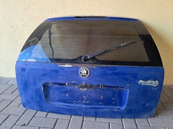 Kufrove dvere octavia1 - 2