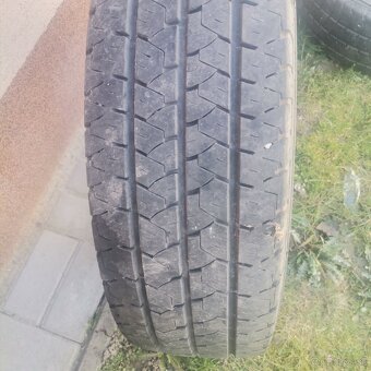 195/70R15C Barum - 2