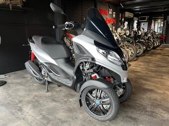 PIAGGIO MP3 300 E5 ARGENTO COMETA - 2