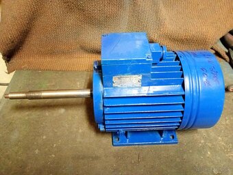 Predam 2.2kw elektromotor trojfazový. - 2