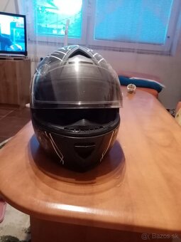 Dámska prilba na motorku - 2