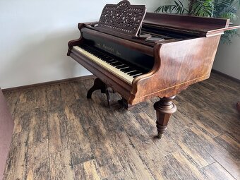 Predám klavírne krídlo - 2