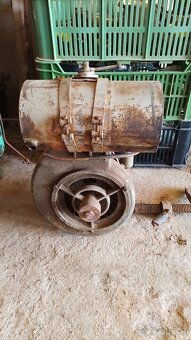 Stabilný benzínový motor - 2