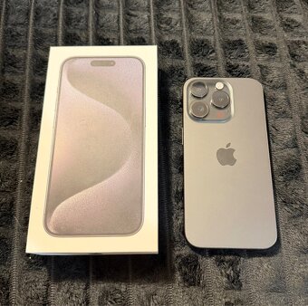 iPhone 15 Pro, Black Titanium - 2