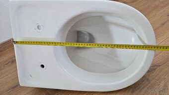 Zavesne wc - 2