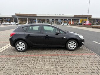 Opel Astra 1.4 16V ČR naj. 145t - 2