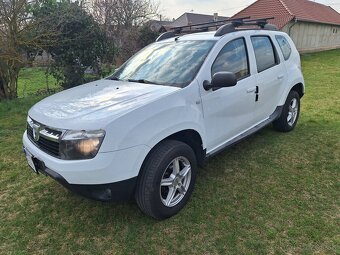 DACIA DUSTER 1,6 BENZÍN 4X4 ROK 2011 - 2