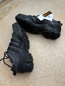 Predám Adidas Terrex - 2
