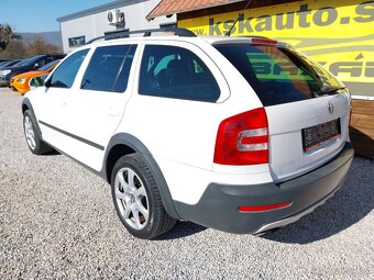 Škoda Octavia Combi 2.0 TDI 4x4 Scout - 2