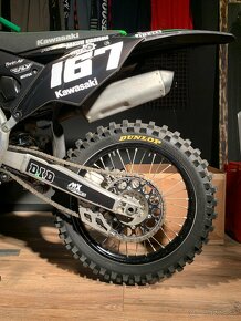 DUNLOP MAXXIS PIRELLI MICHELIN MITAS GEOMAX nálepky na pneu - 2