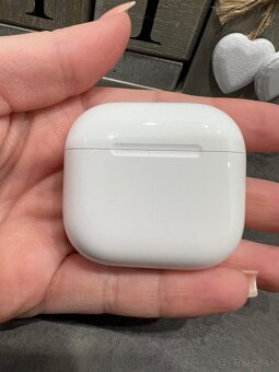 Apple AirPods 4 - 2
