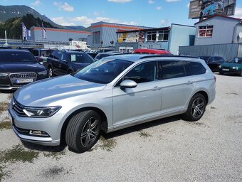 Volkswagen Passat Variant 2.0 TDI BMT Highline - 2