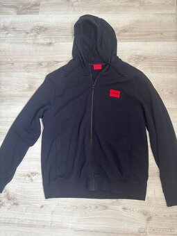 Predám Hugo boss súpravu XL - 2